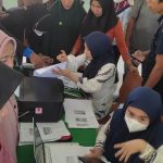 DPMPTSP Jemput-Antar Perizinan Berusaha Pelaku UMKM di Konut Melalui Program LUNA MAYA