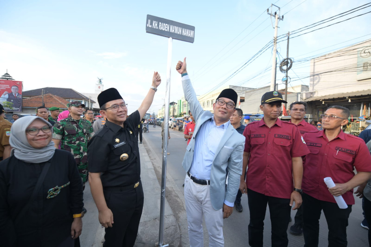 Ridwan Kamil Resmikan Jalan Cibarusah-Cikarang dengan Nama KH. R. Ma'mun Nawawi