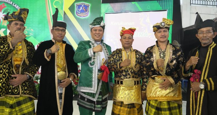 Masyarakat Muna Gaungkan Ruksamin "The Next Gubernur Sultra 2024"