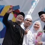 Gubernur Ridwan Kamil Hadiri Bucinfest Nikah Massal di Kota Bekasi