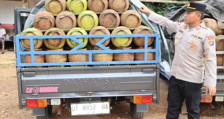 Polres Konut Amankan Belasan Mobil Bermuatan Ribuan Tabung Gas Elpiji 3 Kg Yang Hendak Dijual di Morowali