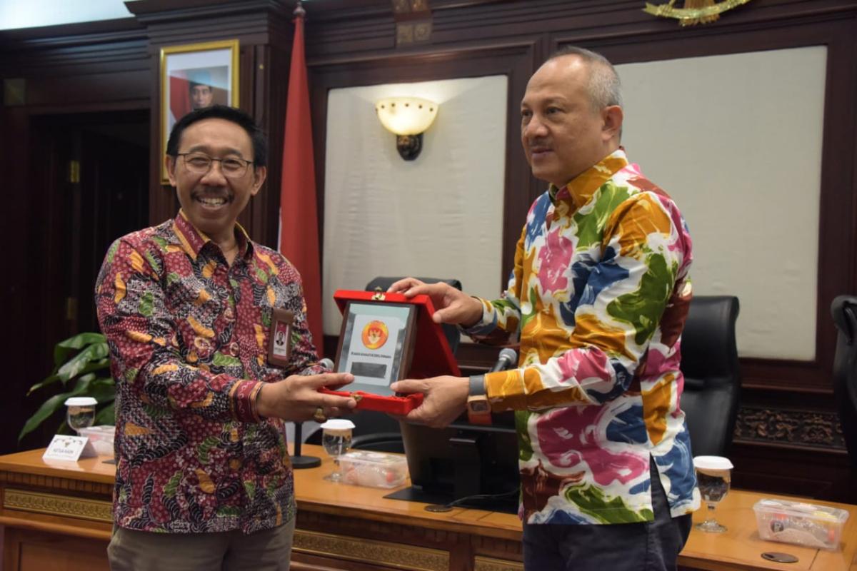 Setiawan Wangsaatmaja Jadi Sekda Provinsi dengan Kepemimpinan Digital Terbaik