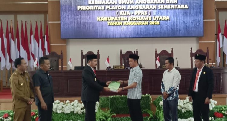 Pemda Serahkan KUA-PPAS 2025 ke DPRD Konut