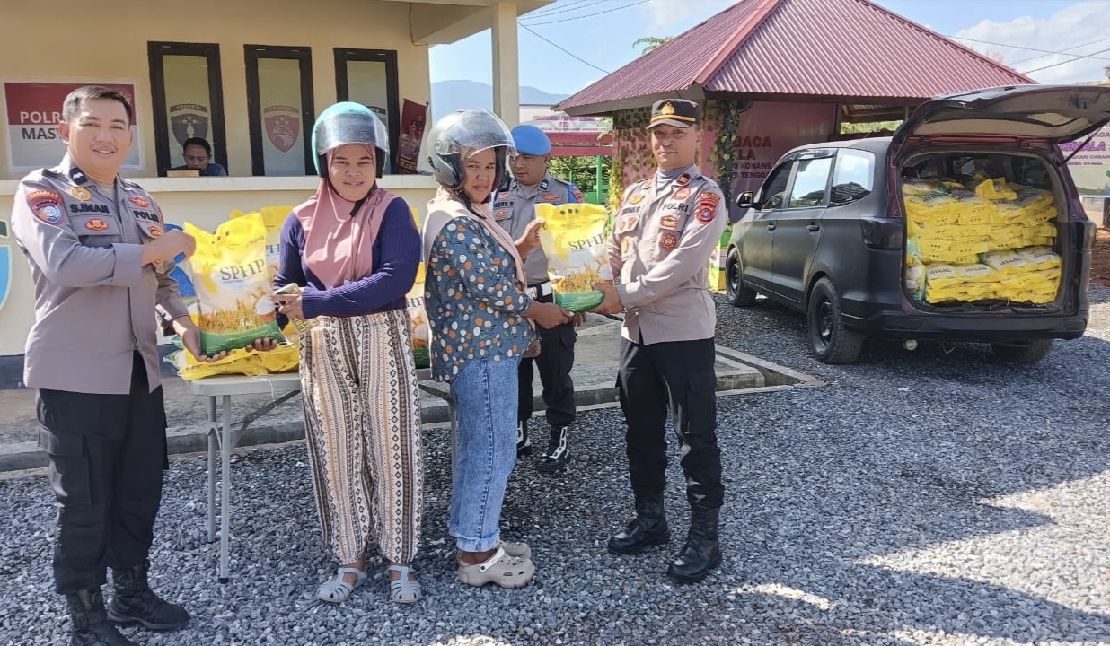 Polres Konut dan Bulog Sultra Gelar GPM, 1 Ton Beras SPHP Dibeli Warga