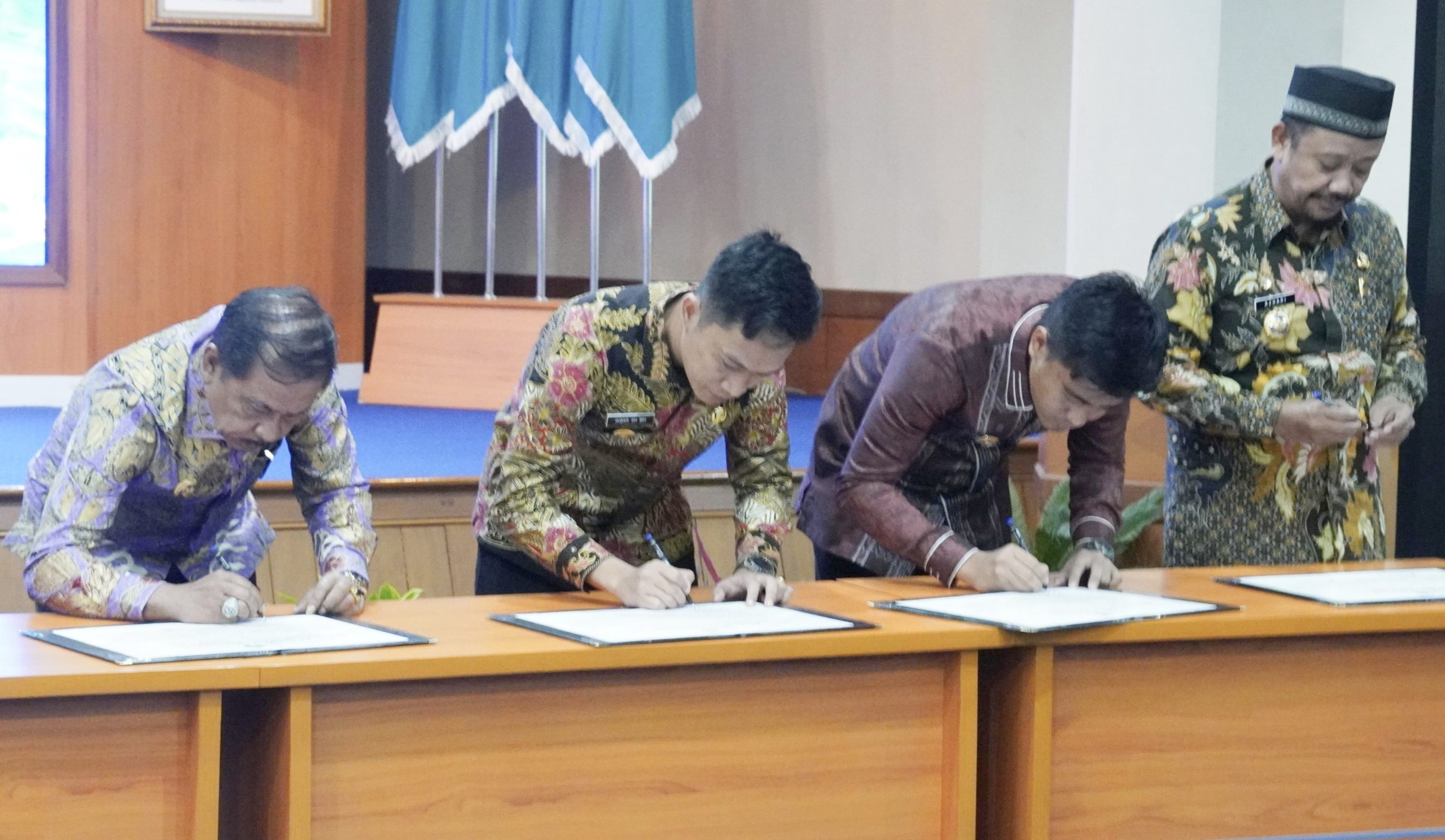 Pemkab Konawe Utara Teken Komitmen Meritokrasi ASN bersama BKN