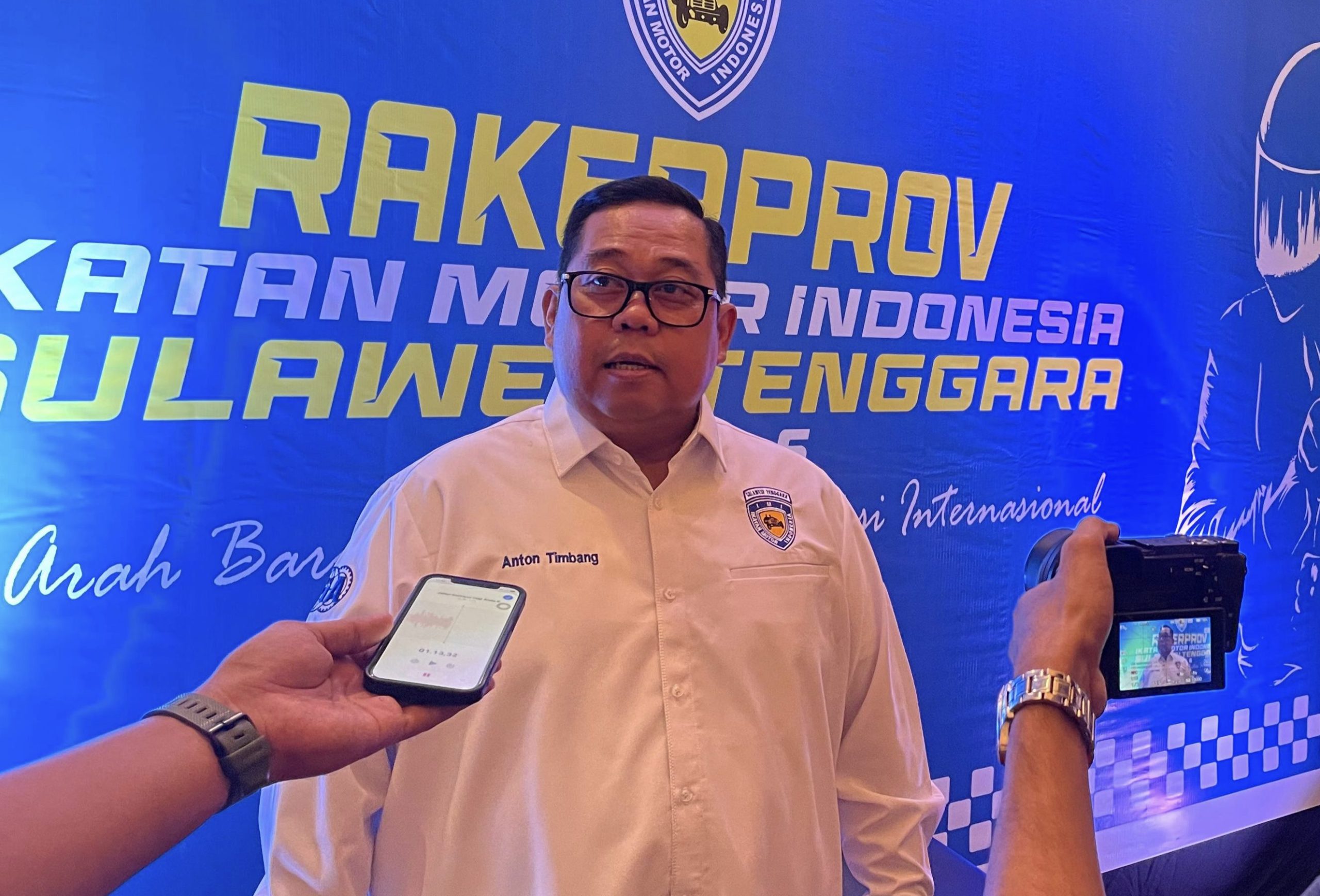 Anton Timbang Melaju Tanpa Saingan di Muprov Kadin Sultra 2026