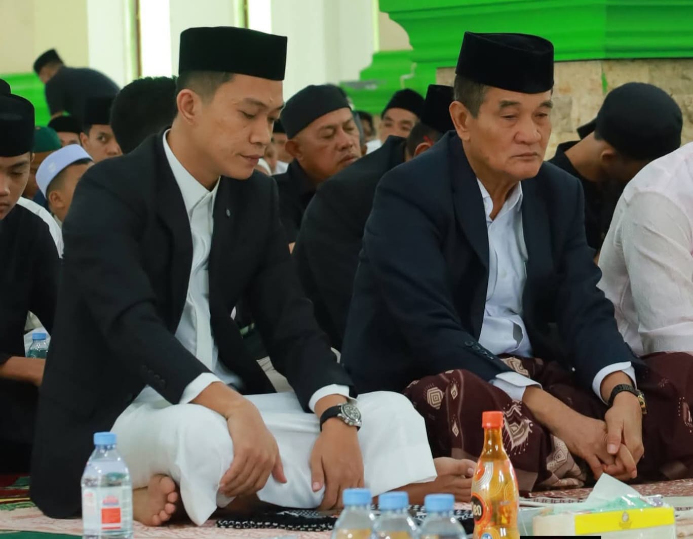 Bupati dan Wakil Bupati Konut Sholat Idul Fitri Bersama Warga, Suasana Khusyuk Penuh Kebersamaan