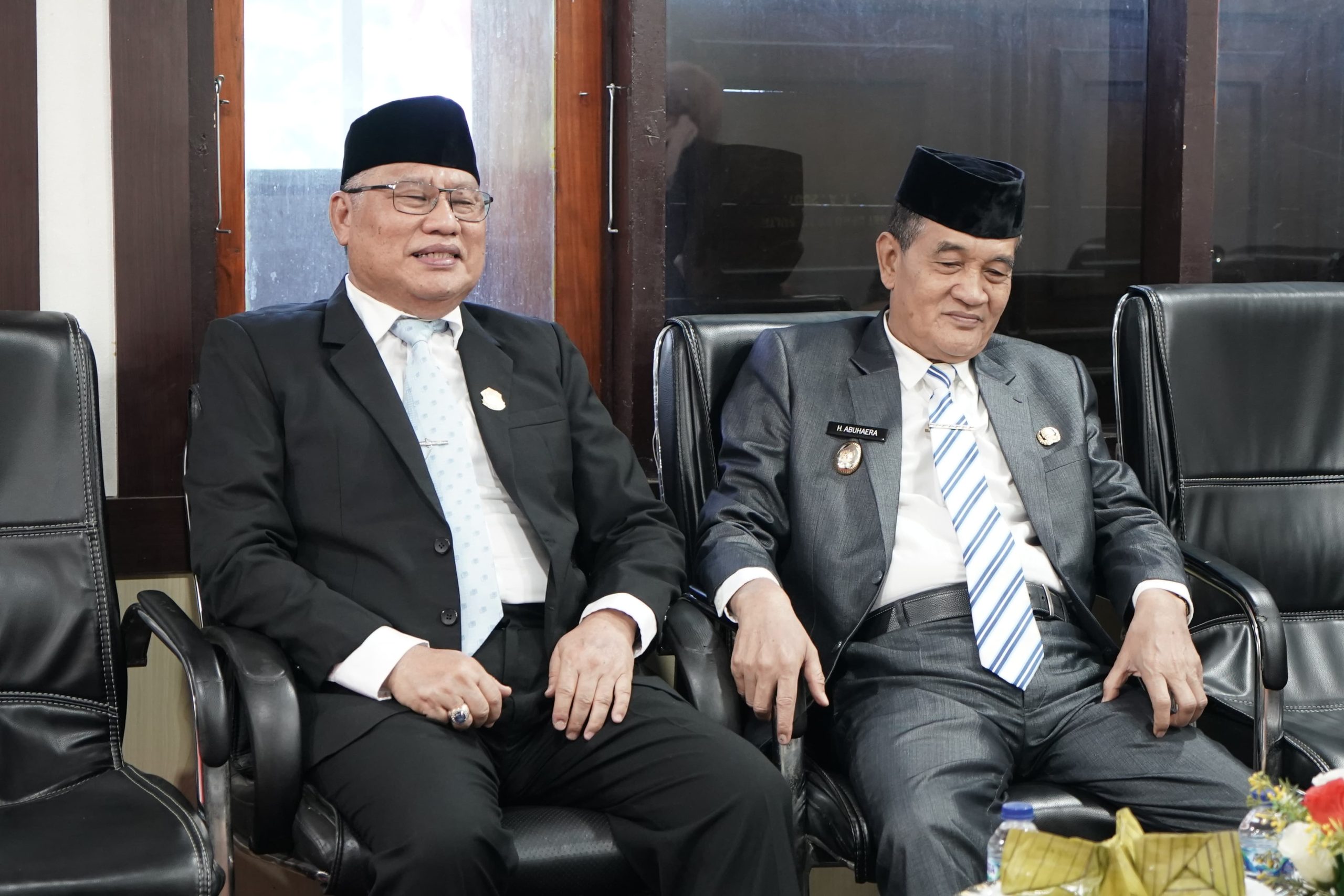 Wakil Bupati Konawe Utara Hadiri Paripurna HUT Ke-62 Sultra di DPRD Provinsi